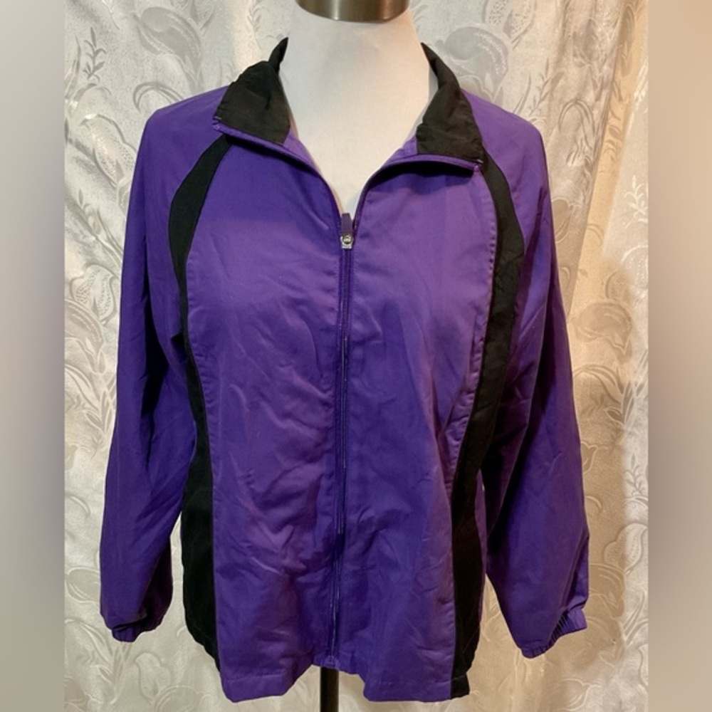 Danskin Now Purple Lightweight Jacket